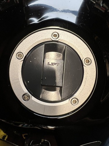 Suzuki katana gsx600f - suzuki,